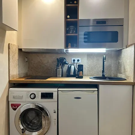 Charming studio Kenzo Marais