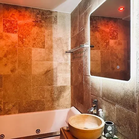 New Design By Kenzo Experience